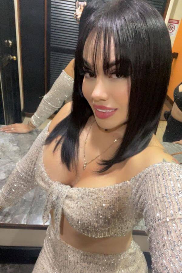 vip party cassandra